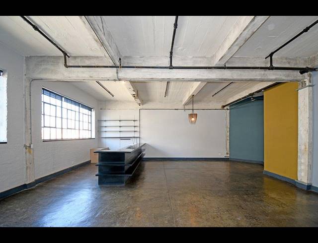 1 BEDROOM APARTMENT FOR SALE IN MABONENG